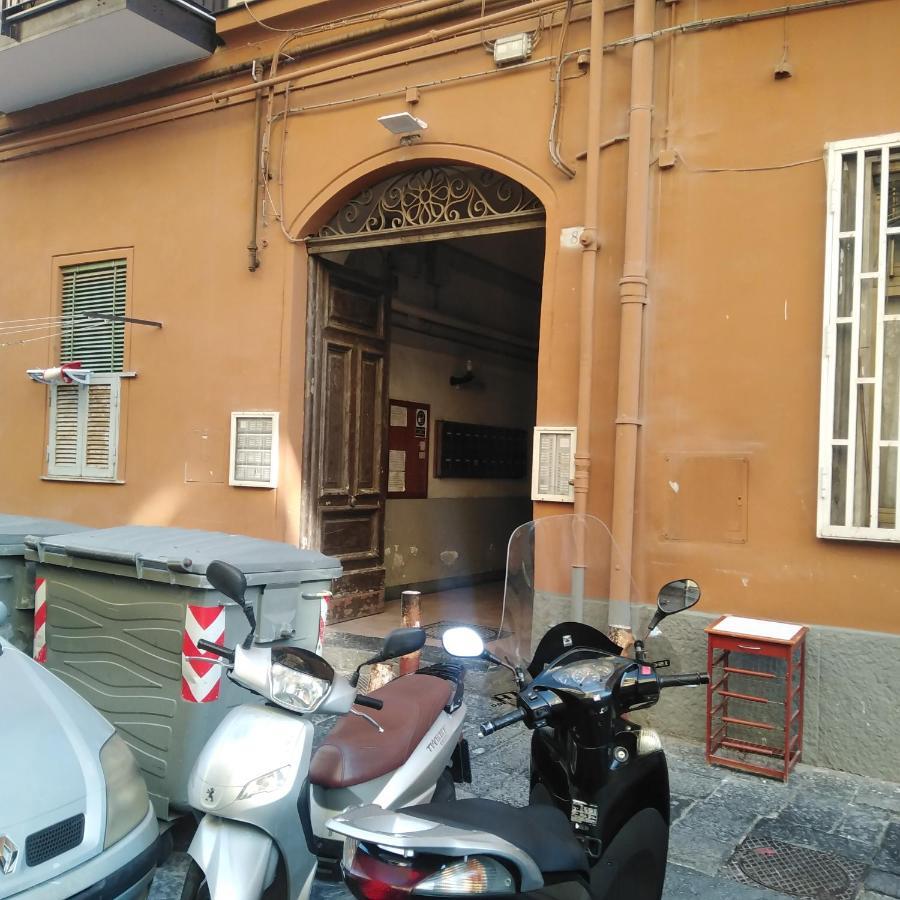 Casa Confort - Napoli Centro Exterior photo